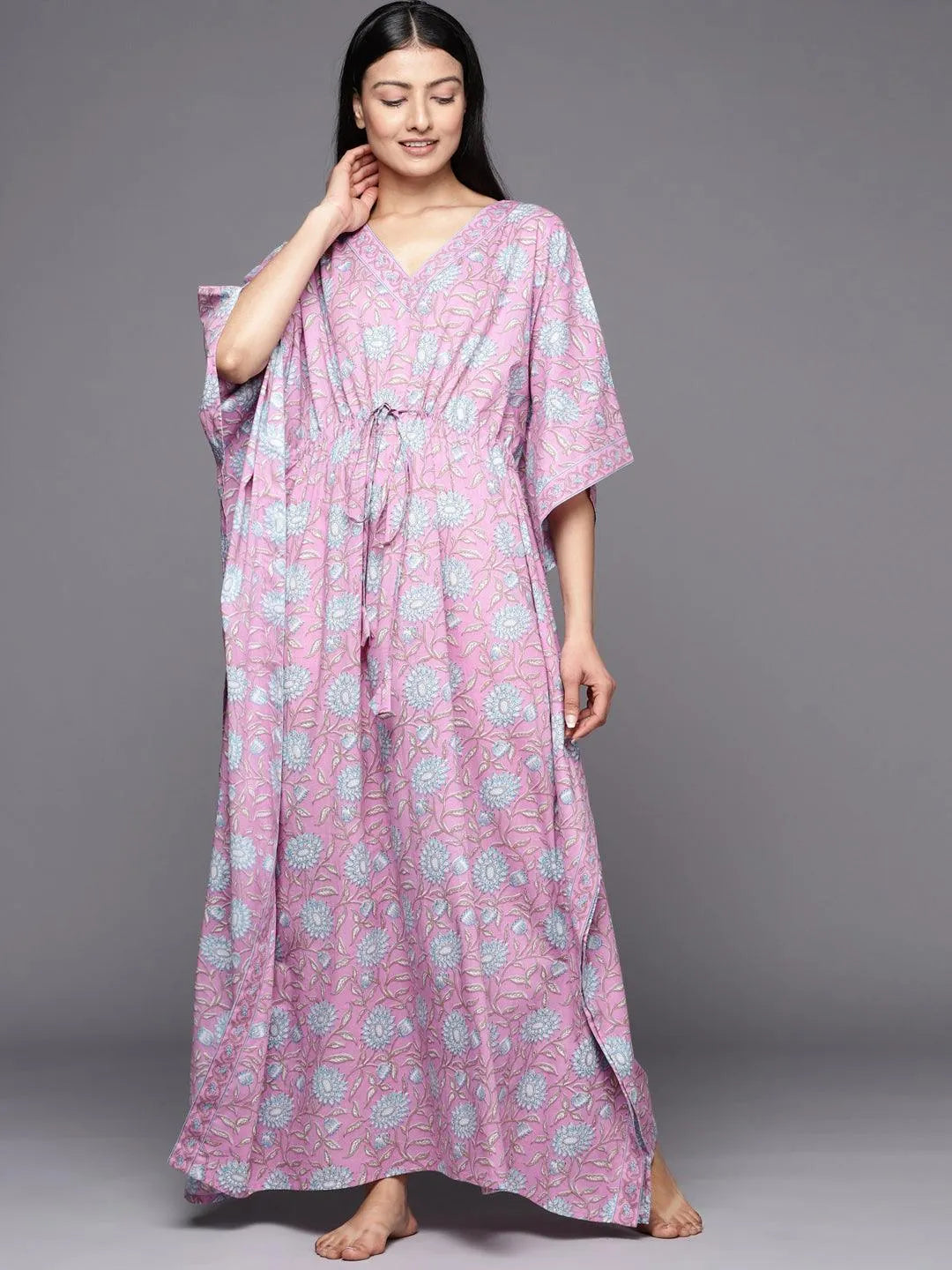https://cdn.shopify.com/s/files/1/0341/4805/7228/files/lavender-printed-cotton-nightdress-libas-2.jpg?v=1739541774