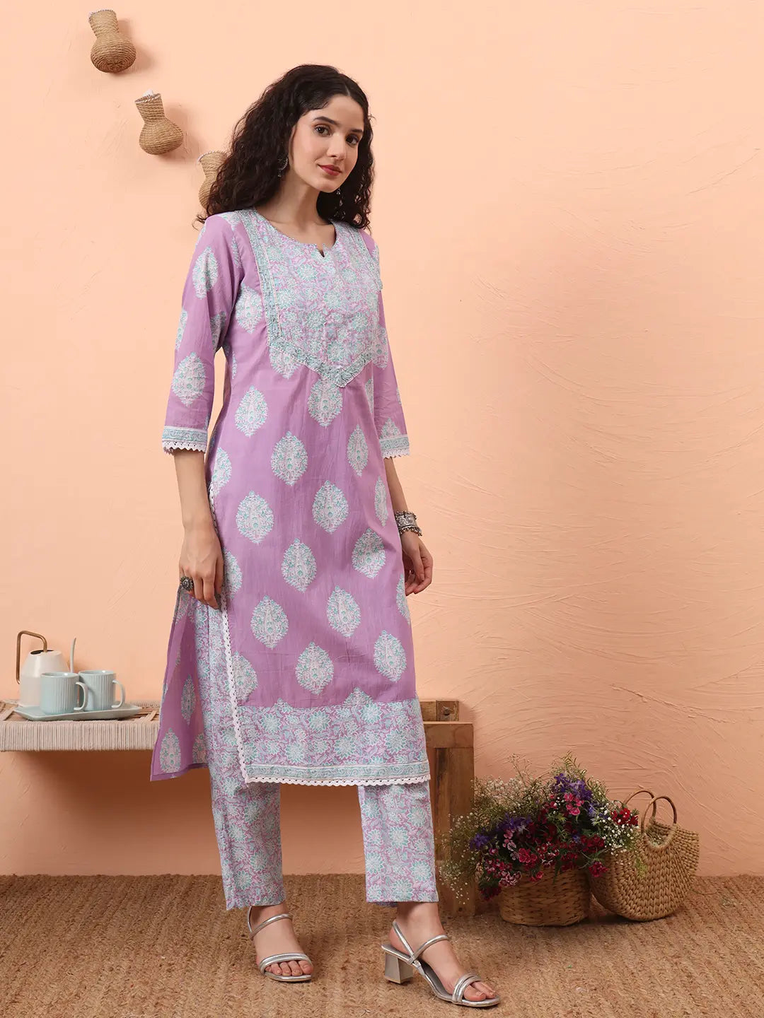 Yufta Lavender Straight Ethnic Motifs Zari Kurta Trouser Dupatta Set