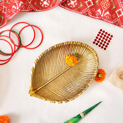 leaf metal tray golden