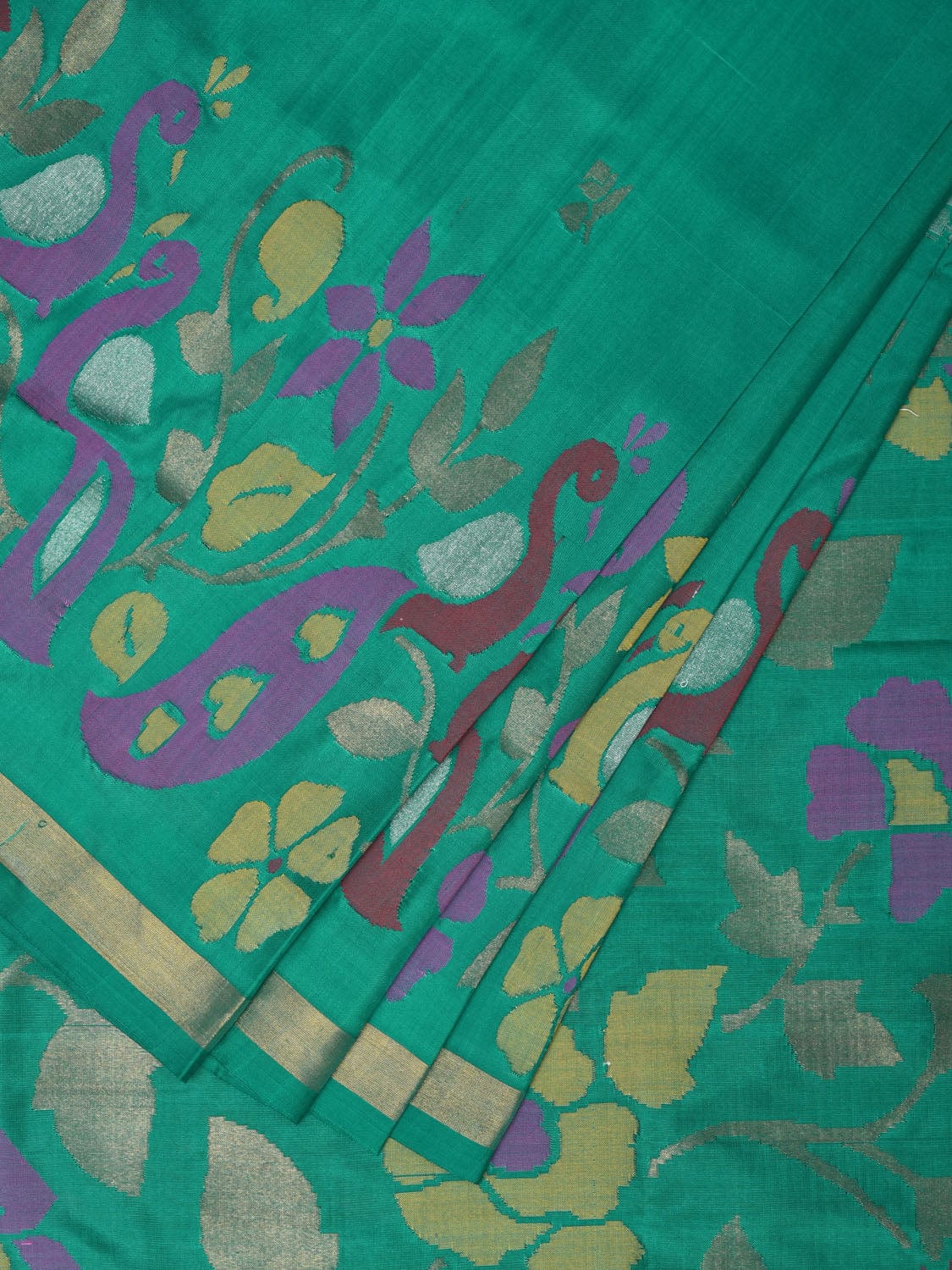 Light Green Uppada Silk Handloom Saree with Peacocks Border and Floral Pallu Design - Global Threads - Distacart