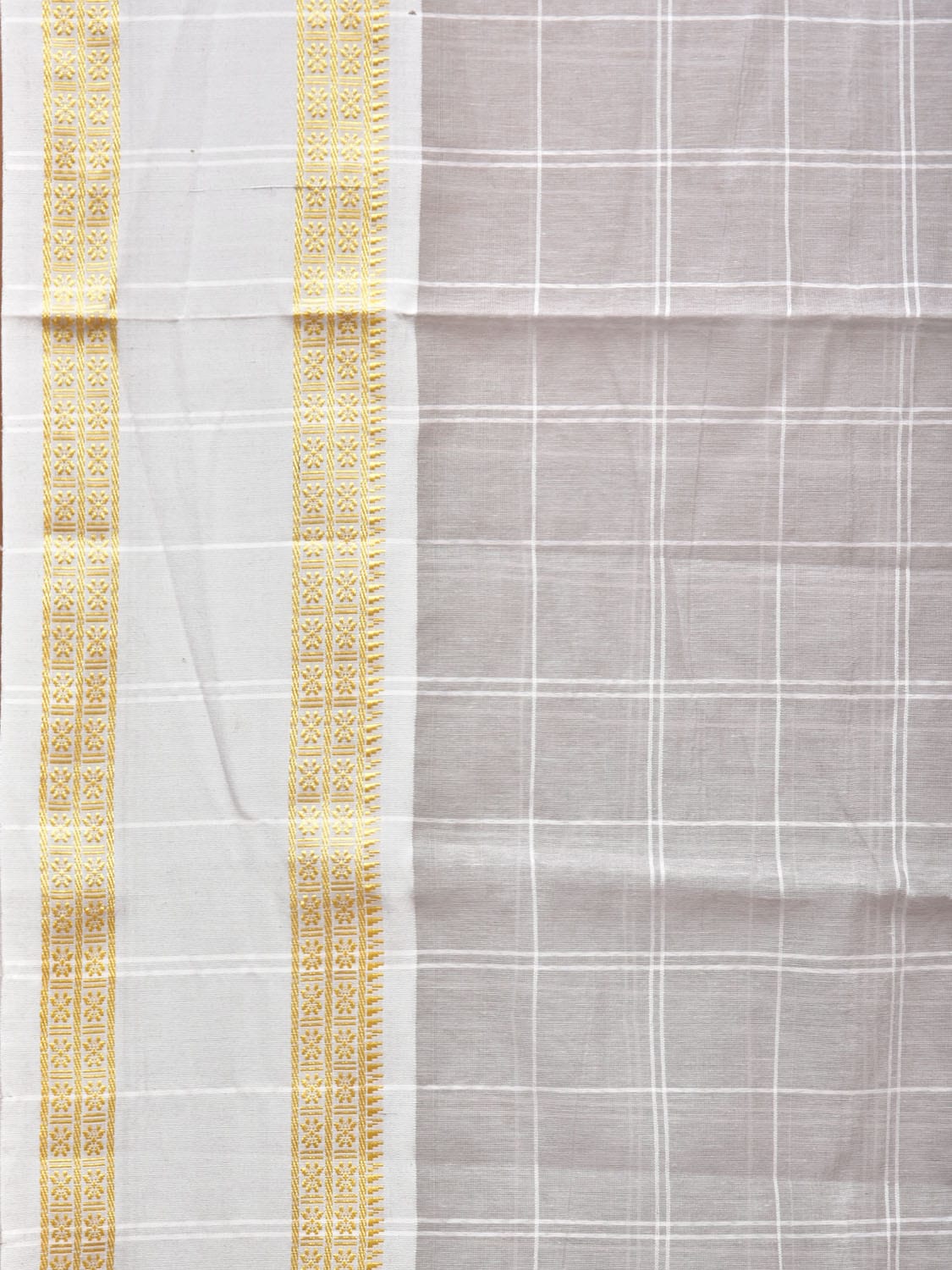 Light Grey Bamboo Cotton Saree with Big Checks and Doby Border Design - Global Threads - Distacart