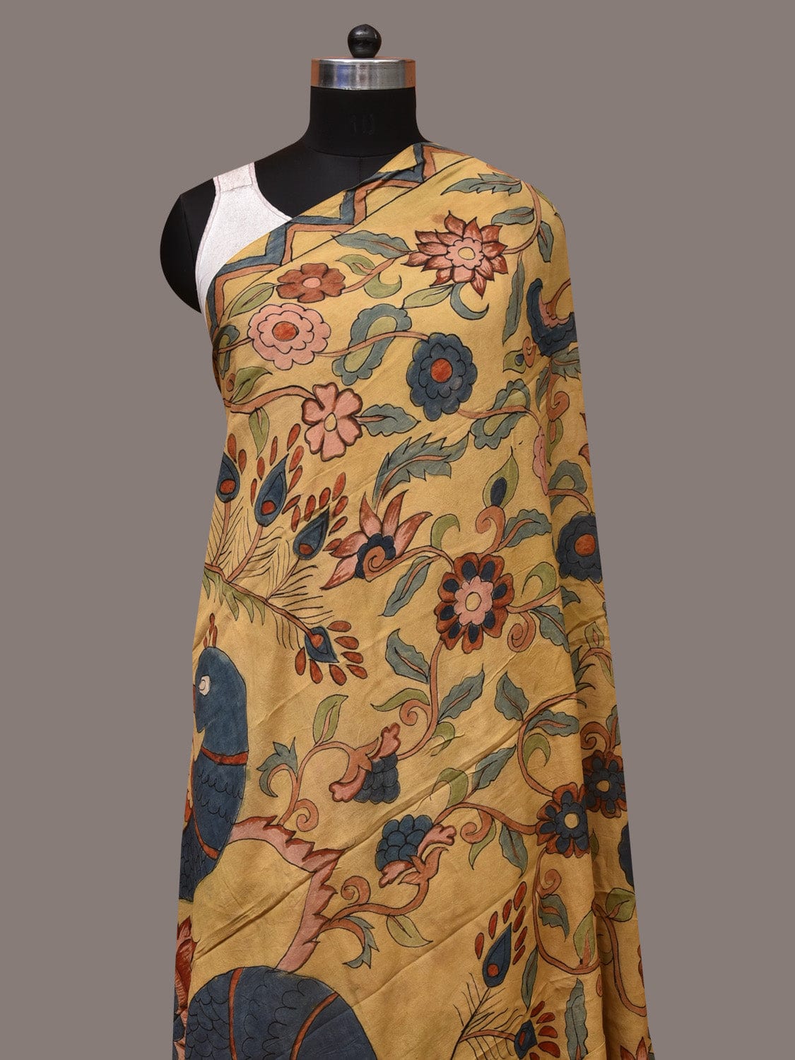 Light Yellow Kalamkari Hand Painted Silk Handloom Dupatta with Floral and Peacocks Design - Global Threads - Distacart