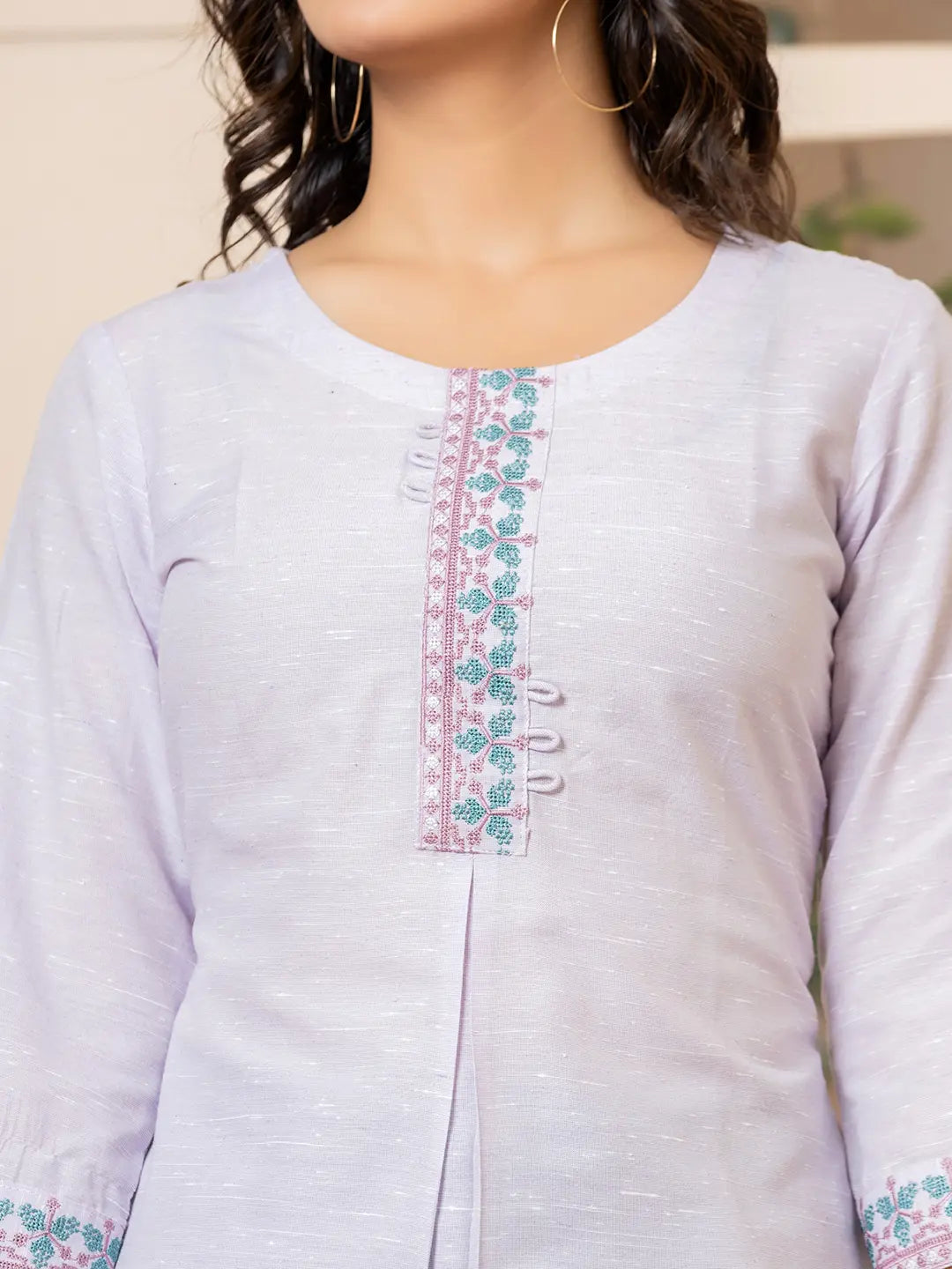 Yufta Linen Lavender Embroidery Straight Kurta