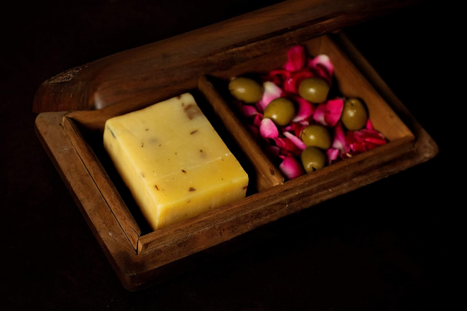 Neev Herbal Mahua Organic Olive Rose Handmade Soap - Distacart