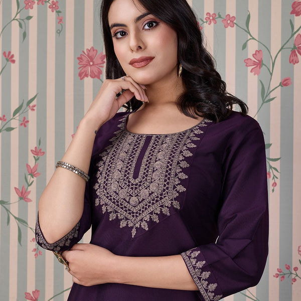 Ode by House of Pataudi Women Embroidered Side Slits Straight Kurta - Distacart