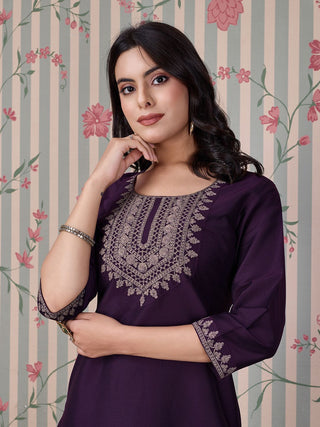 Ode by House of Pataudi Women Embroidered Side Slits Straight Kurta - Distacart