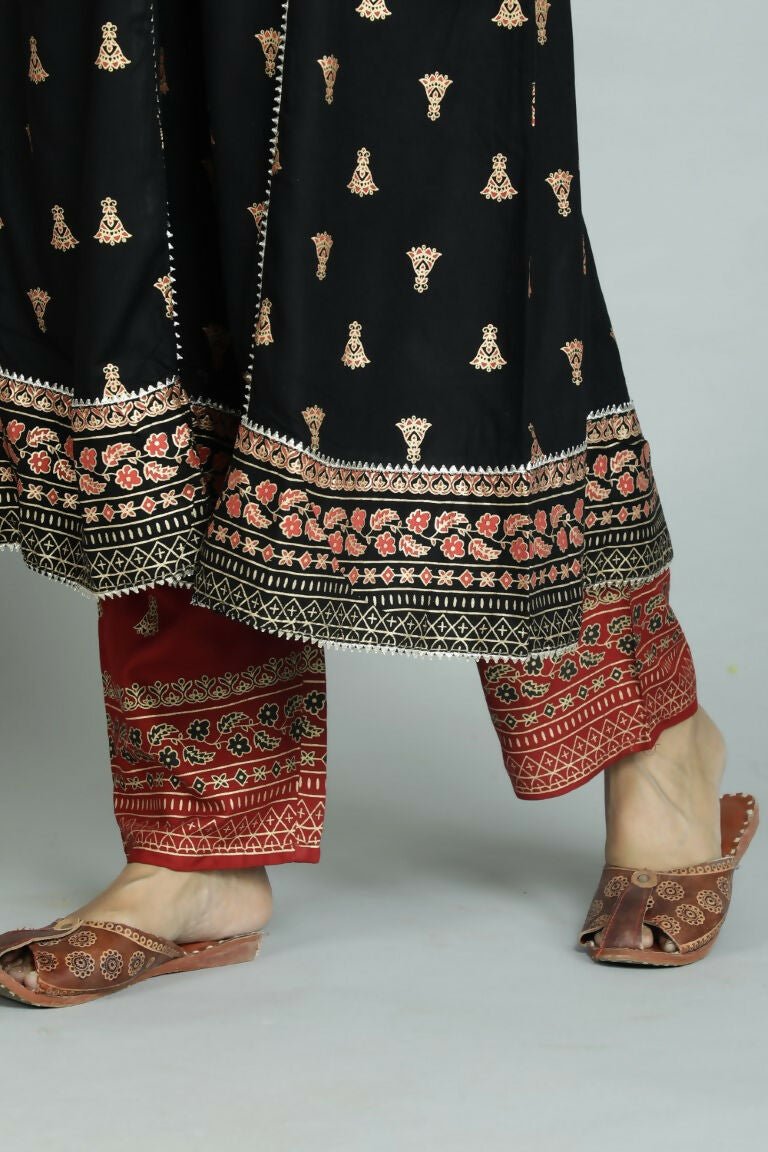 Alvano Alvano Women's Stylish Rayon Anarkali Kurta with Pant and Dupatta Set - Distacart