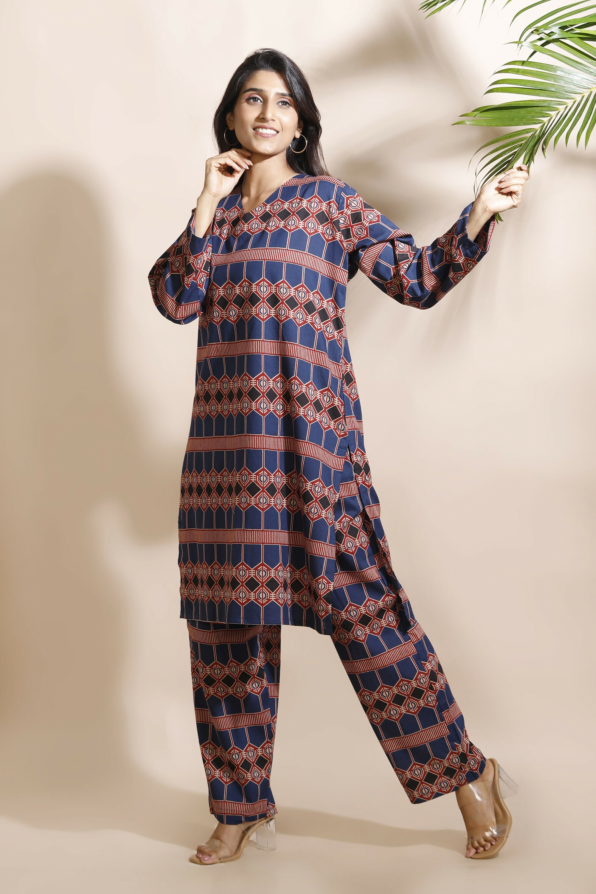 Breathables Women'S Blue Cotton Abstract Print Loungewear Co-Ord Set – Long Kurta & Pants - Dista