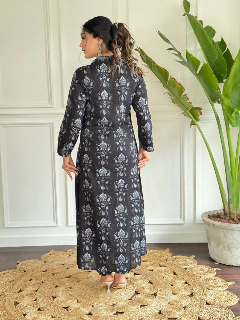 Rashmika1001D