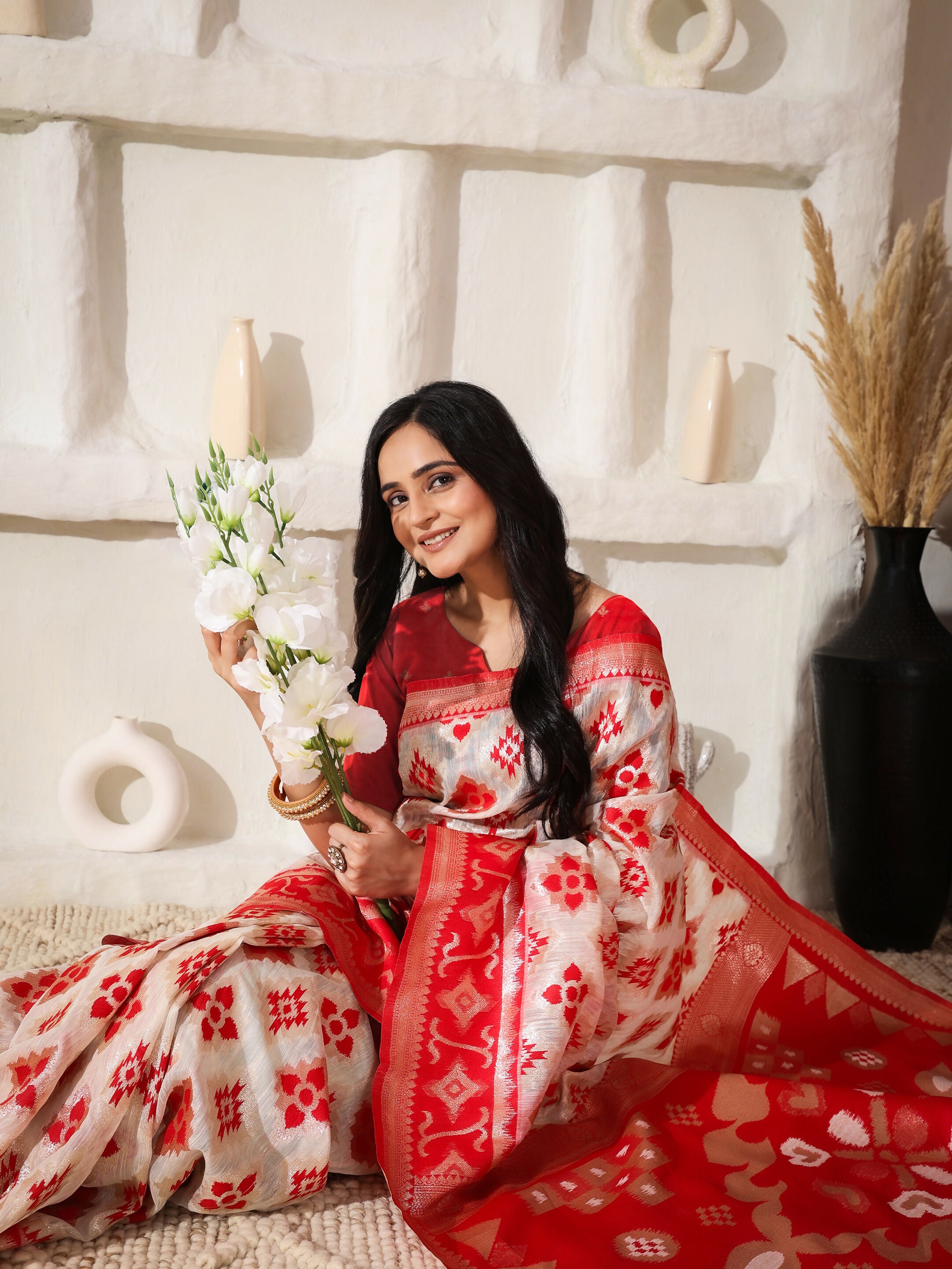 Astita Linen Cotton Red & White Saree