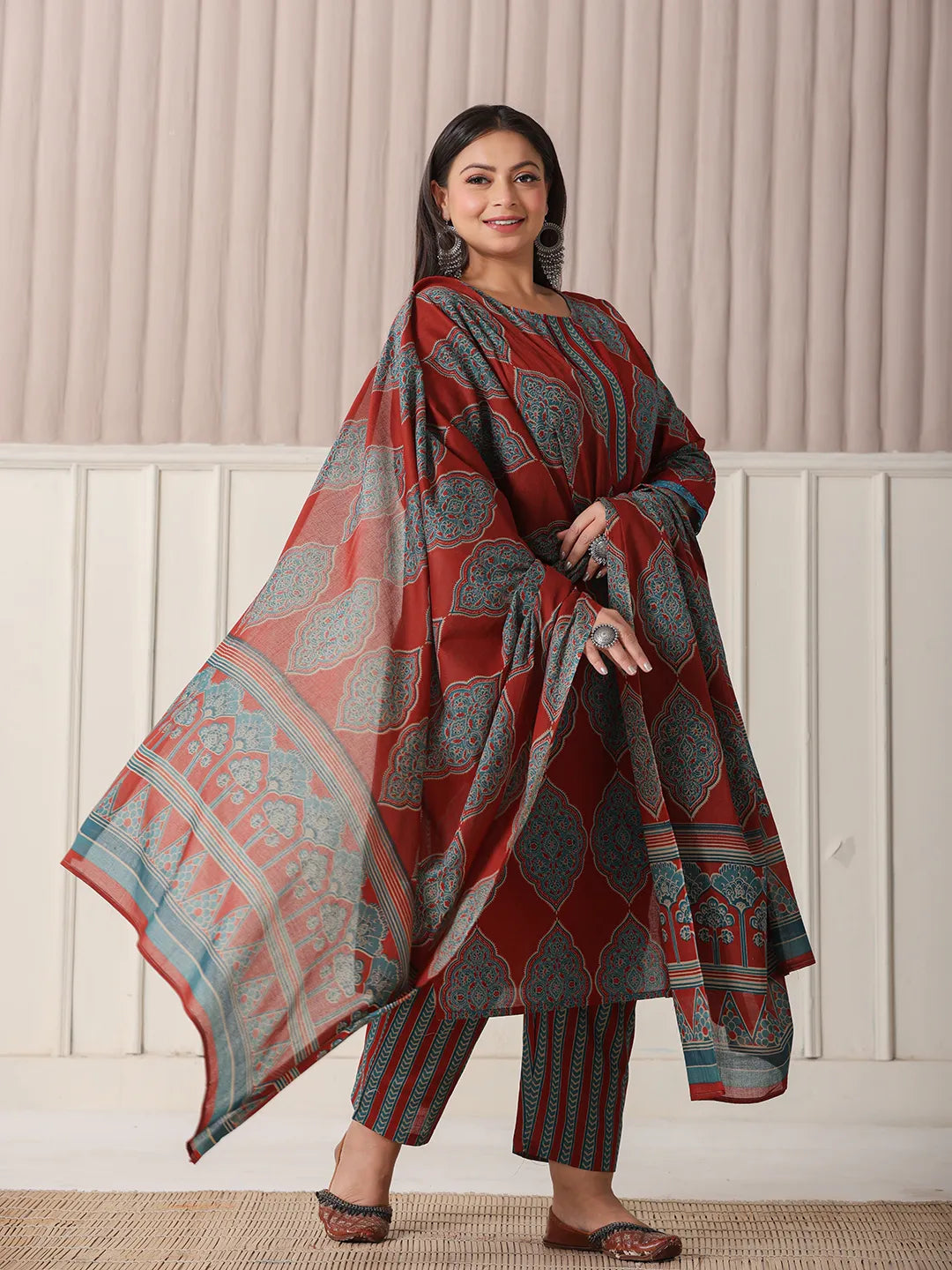 Yufta Maroon Block Print Cotton Lace Work Plus Size Kurta Set With Pant & Dupatta - Distacart