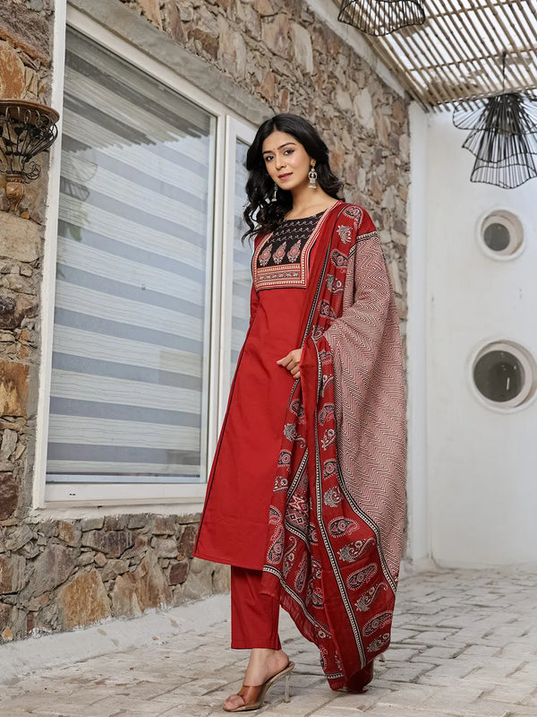 Yufta Maroon Cotton A Line Kurta Dupatta Set