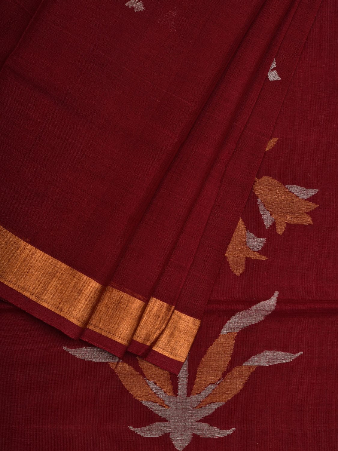 Maroon Khadi Cotton Handloom Saree with Pallu Design - Global Threads - Distacart