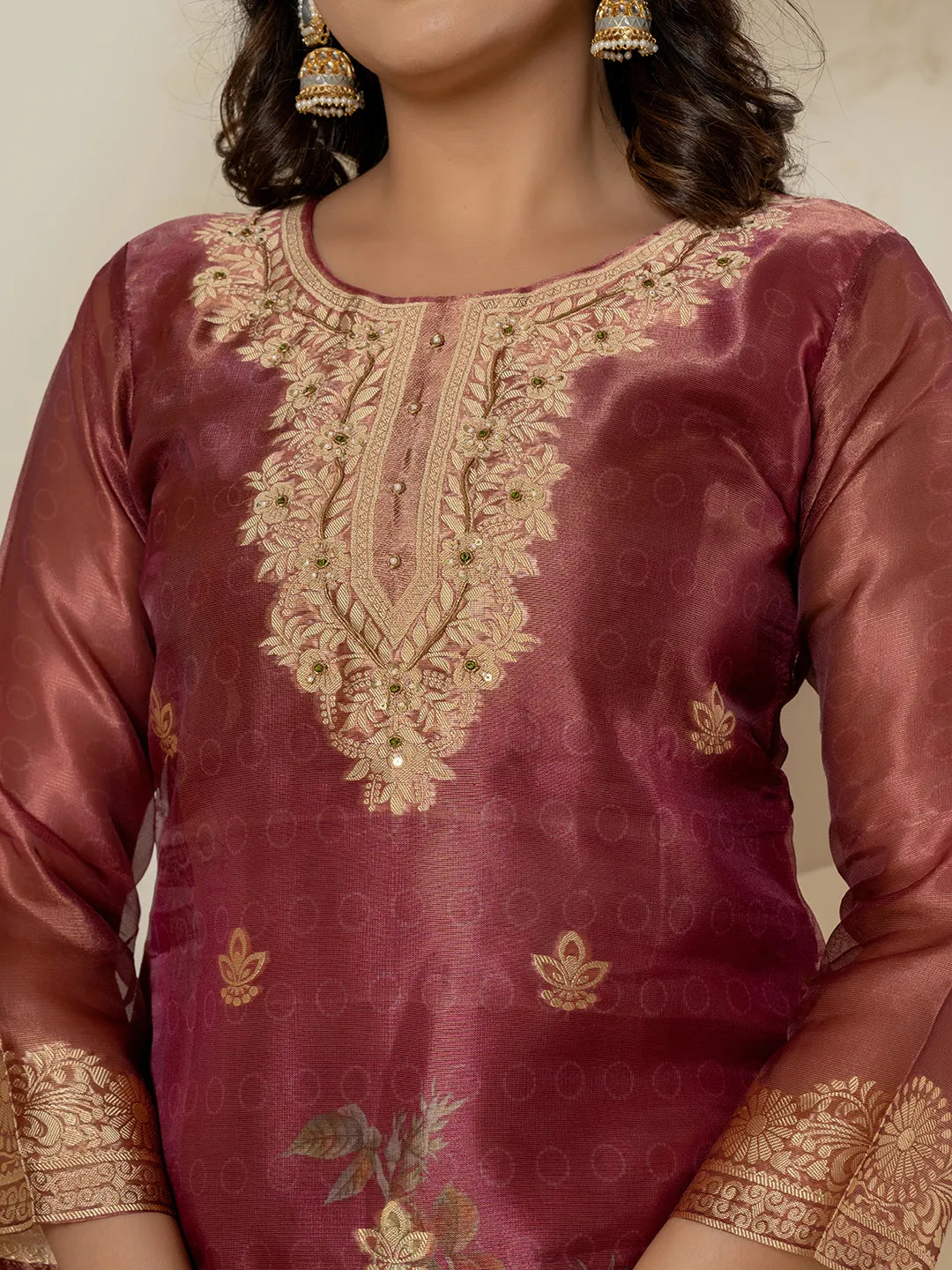 Yufta Maroon Tissue Kurta Dupatta Pant Set