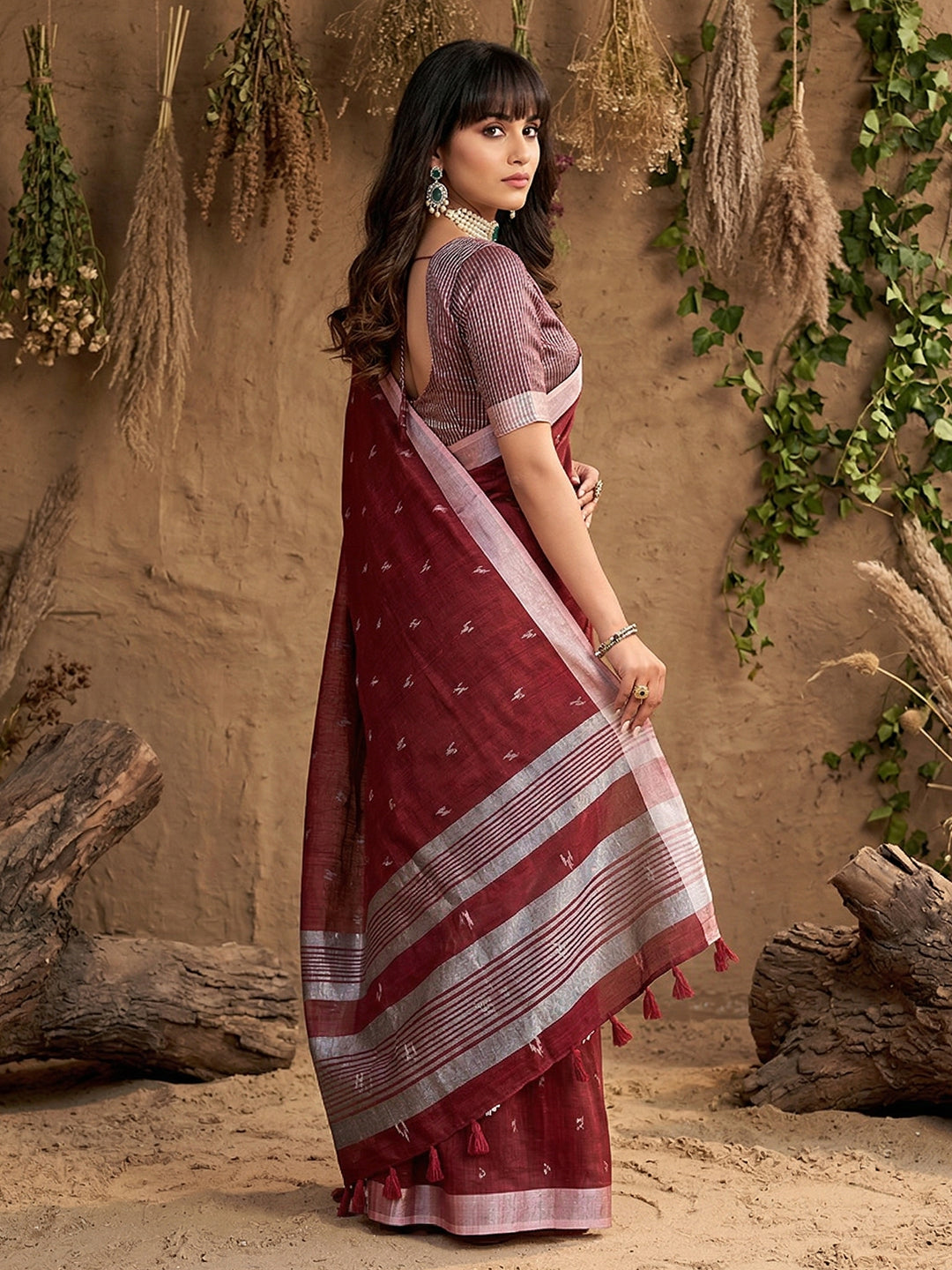 Anaita Maroon Linen Cotton Zari Work Saree With Blouse - Dista