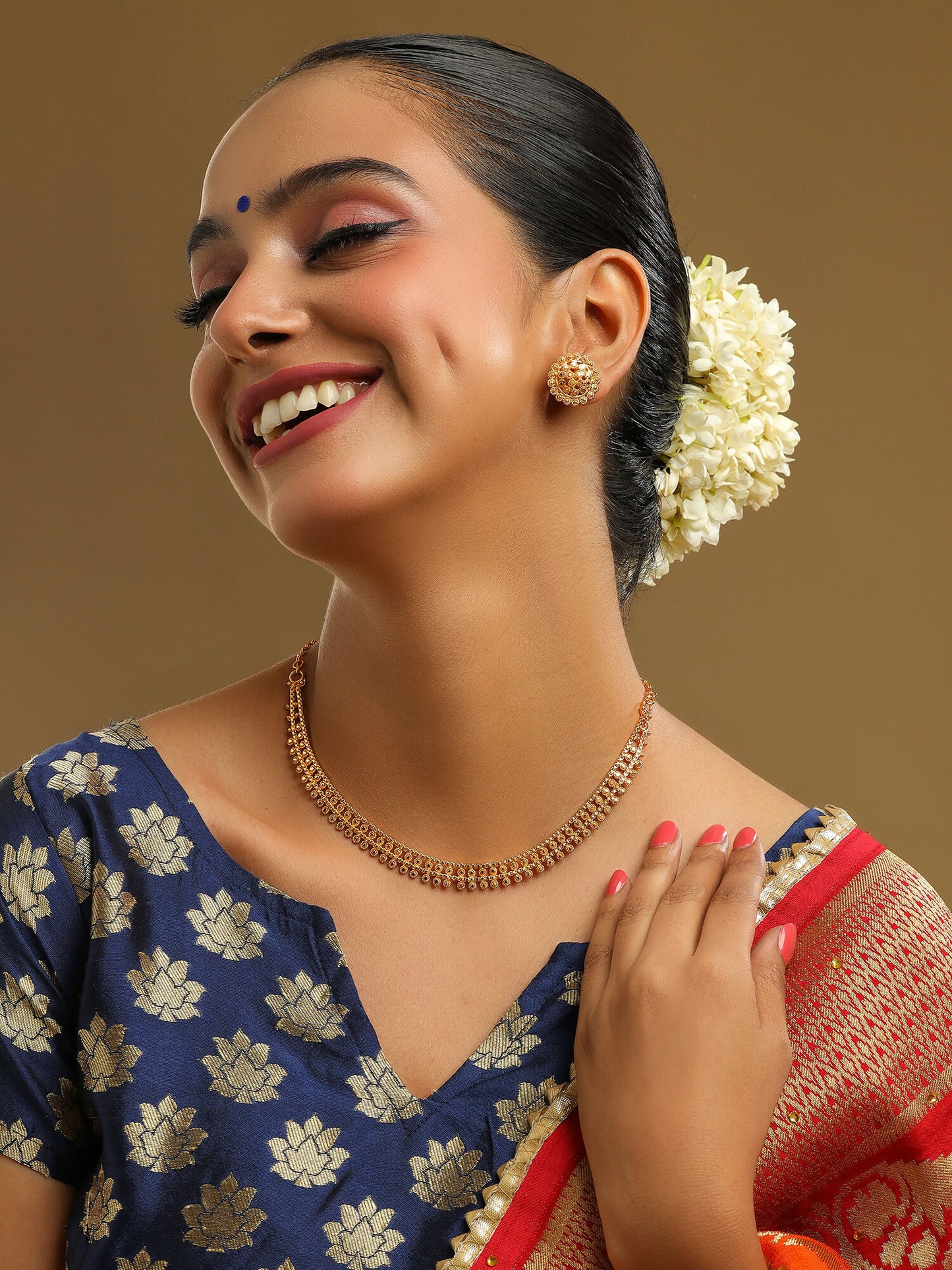 Ruby Raang Golden Necklace with Studs - Dista