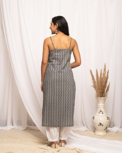 FIORRA Women's Strip Printed Black Cotton Straight Kurta - Distacart