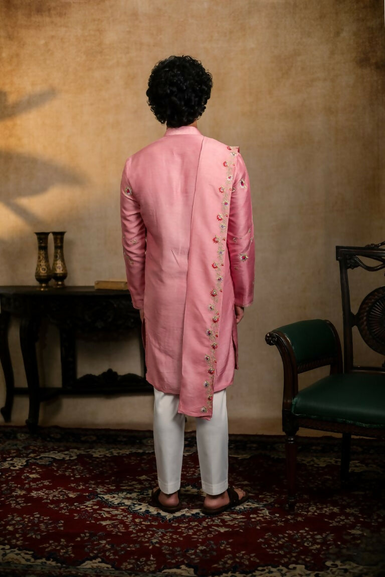 Falling Raw Silk Pink Gulab Pakshi Kurta Set By Hilo Design