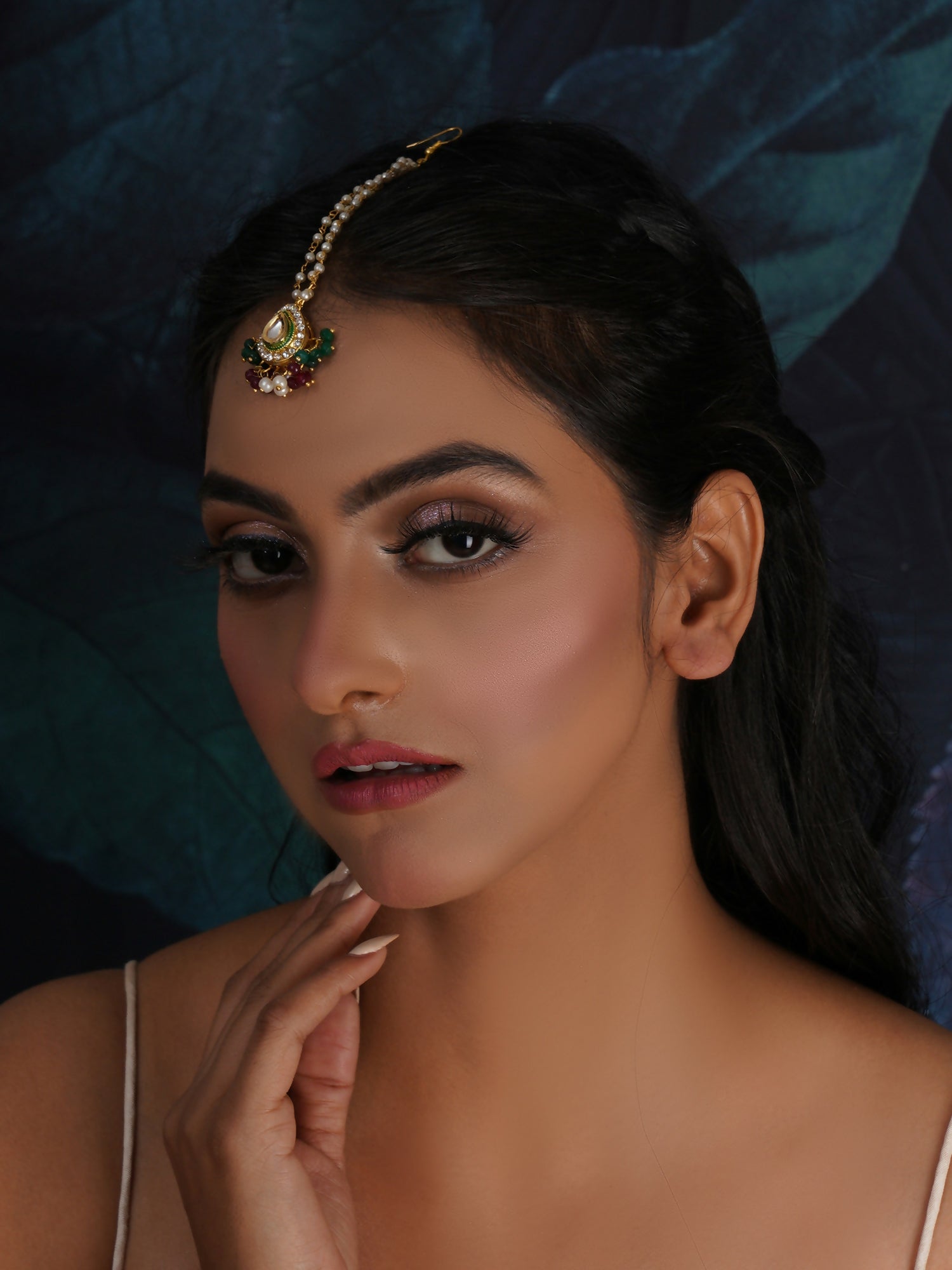 Kundan Maang Tikka (Gold) - Ruby Raang - Distacart