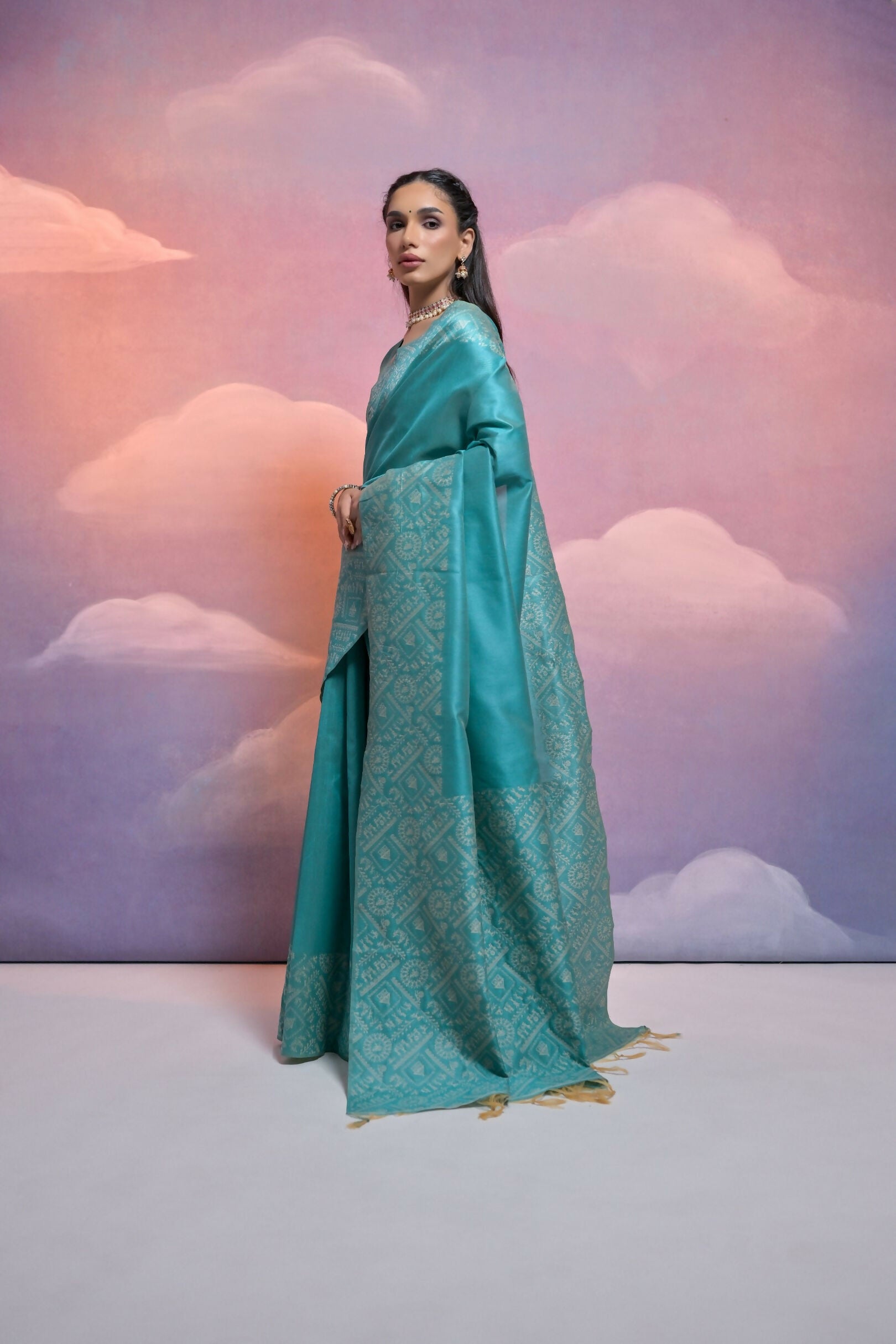 Vishnu Weaves Women's Firozi Handloom Raw Silk Woven Border Saree with Blouse - Distacart