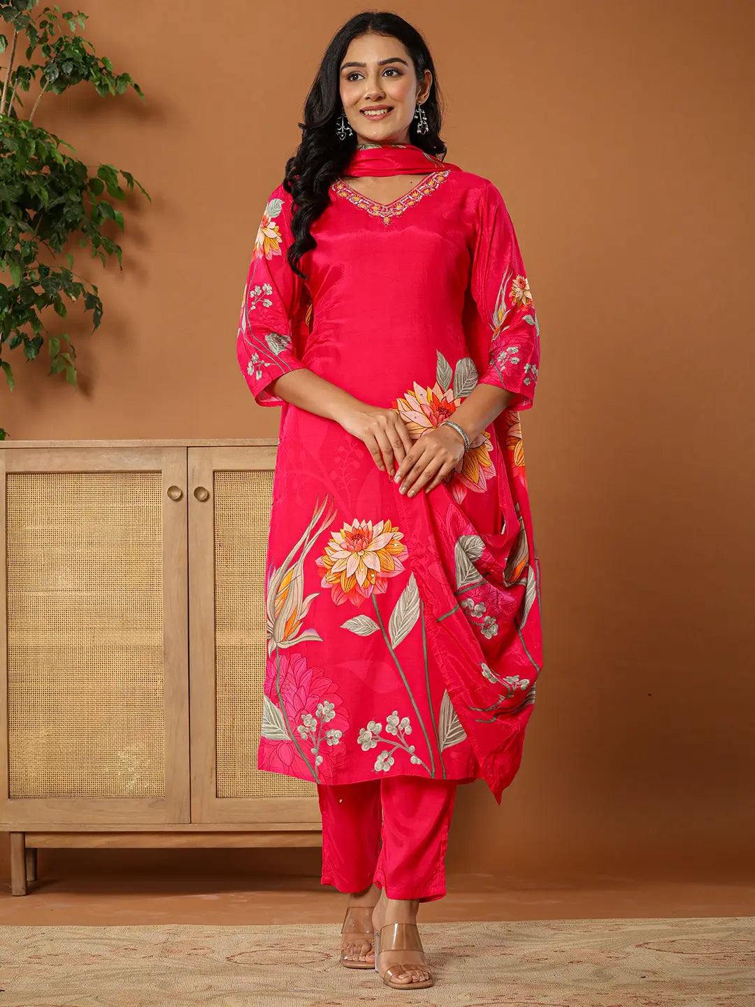 Yufta Muslin Pink Kurta Dupatta Pant Set