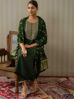 Thumbnail for Ode by House of Pataudi Floral Printed Straight Kurta & Trousers With Dupatta - Distacart