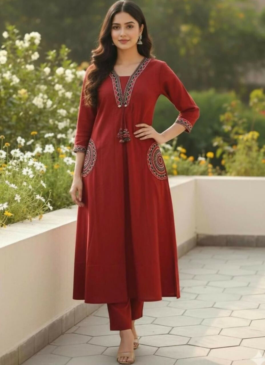 Miravan Womens Brown Straight Kurta Set - Dista