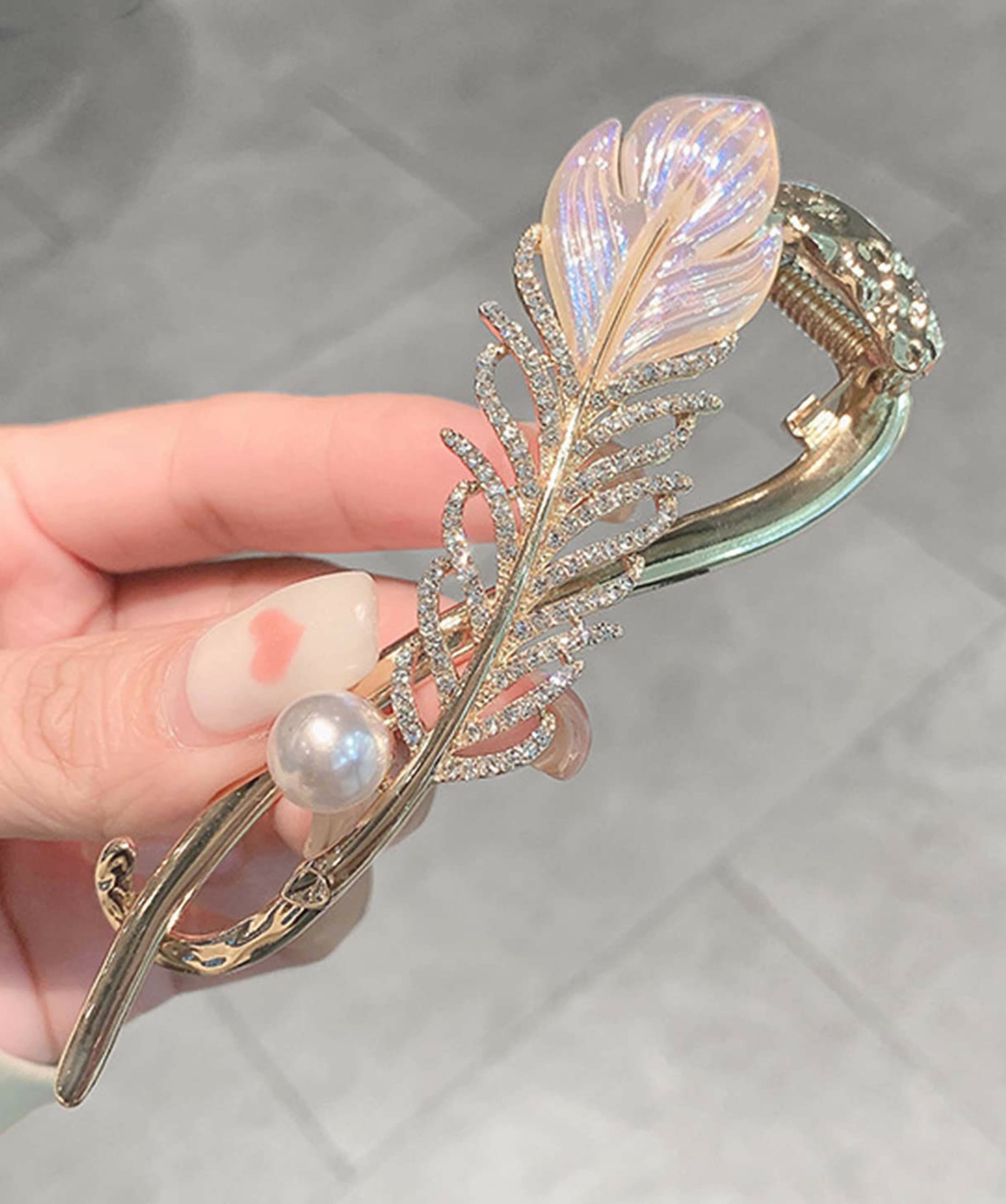 Joban Fashion White Metal Flower Hair Comb Hairpin