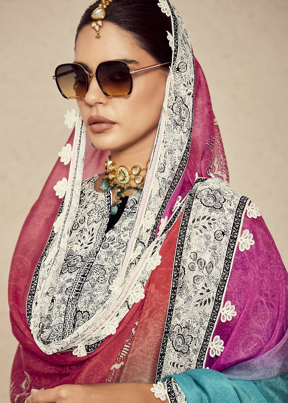 Off White Muslin Cotton Digital Print & Embroidered Salwar Suit - Emponline - Distacart