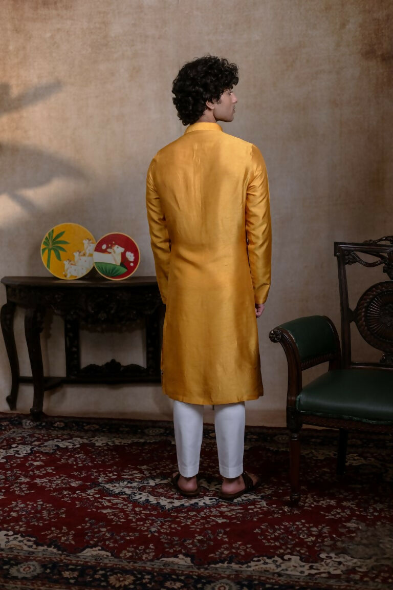 Falling Raw Silk Yellow Mural Krishna By Hilo Design - Distacart
