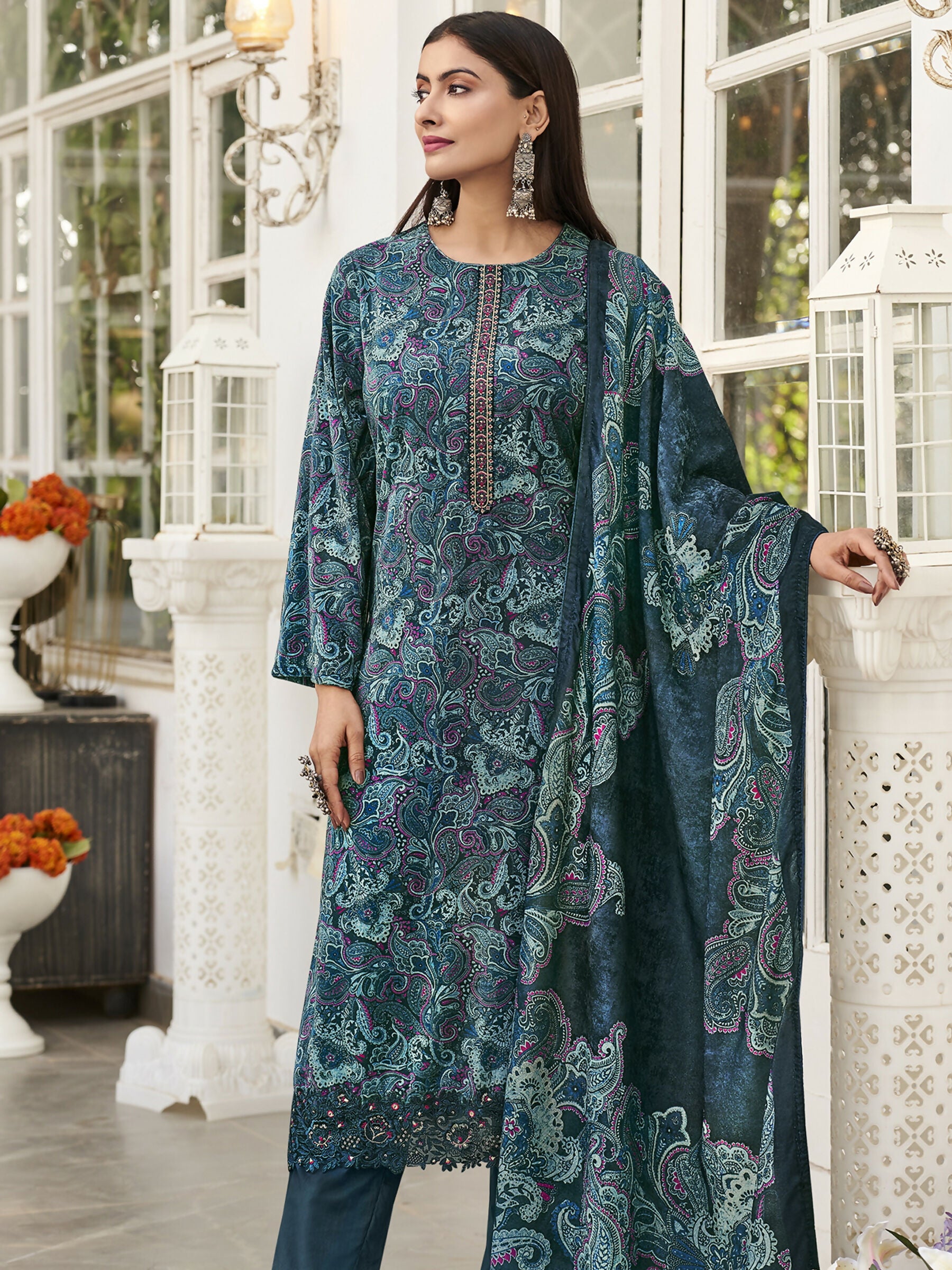 Jyoti Fashion Women's Navy Blue Velvet Digital Print with Resham Thread work Kurta with Trouser & Dupatta - Distacart