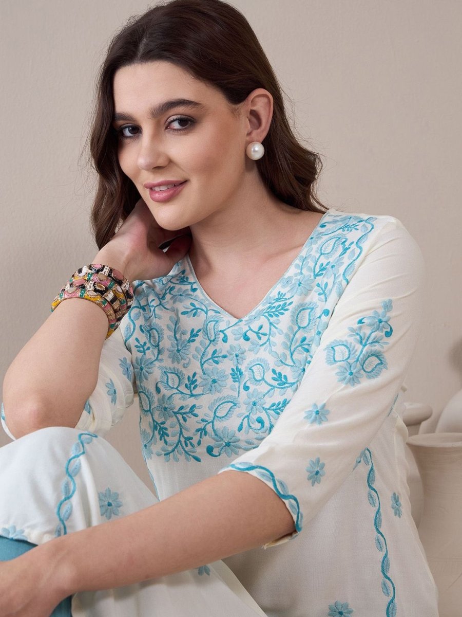 Anouk Floral Embroidered Thread Work Straight Kurta - Distacart