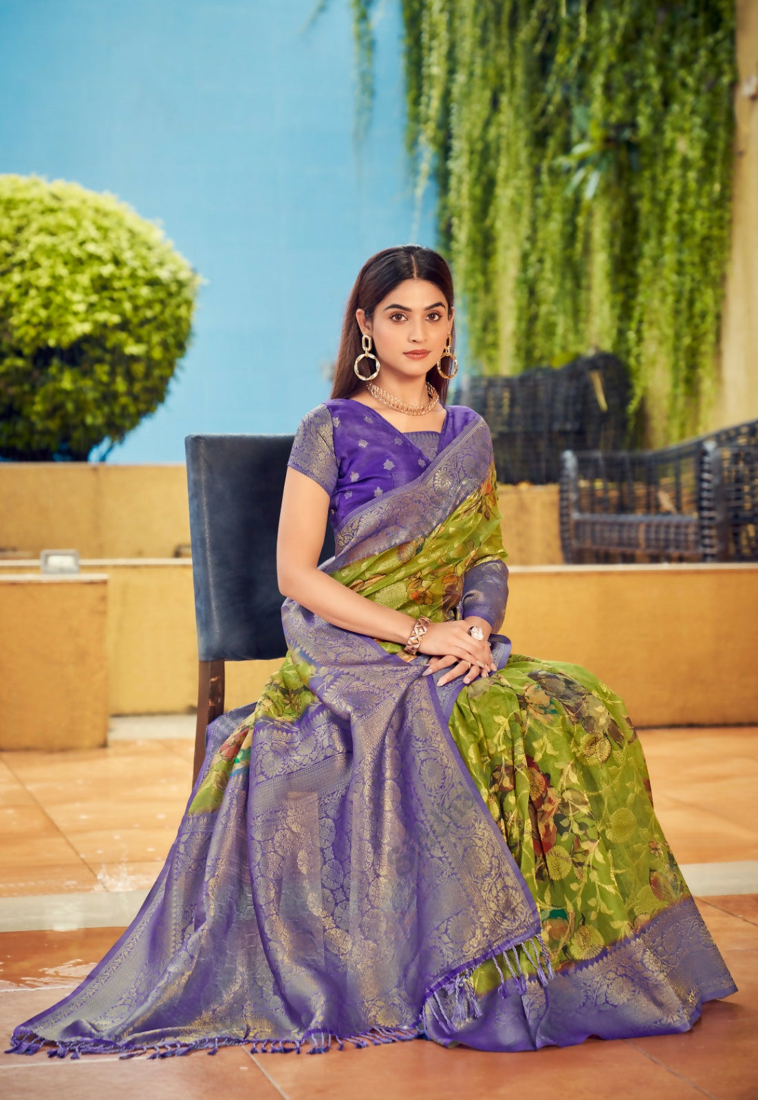 Exclusive Collection Wedding Green Blue Collection Banarasi Silk Saree With Rich Pallu