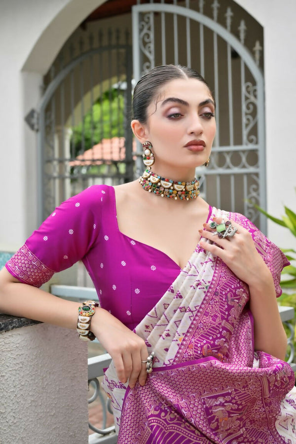 Vishnu Weaves Women's Magenta Banarasi Silk Patola Zari Woven Saree with Blouse