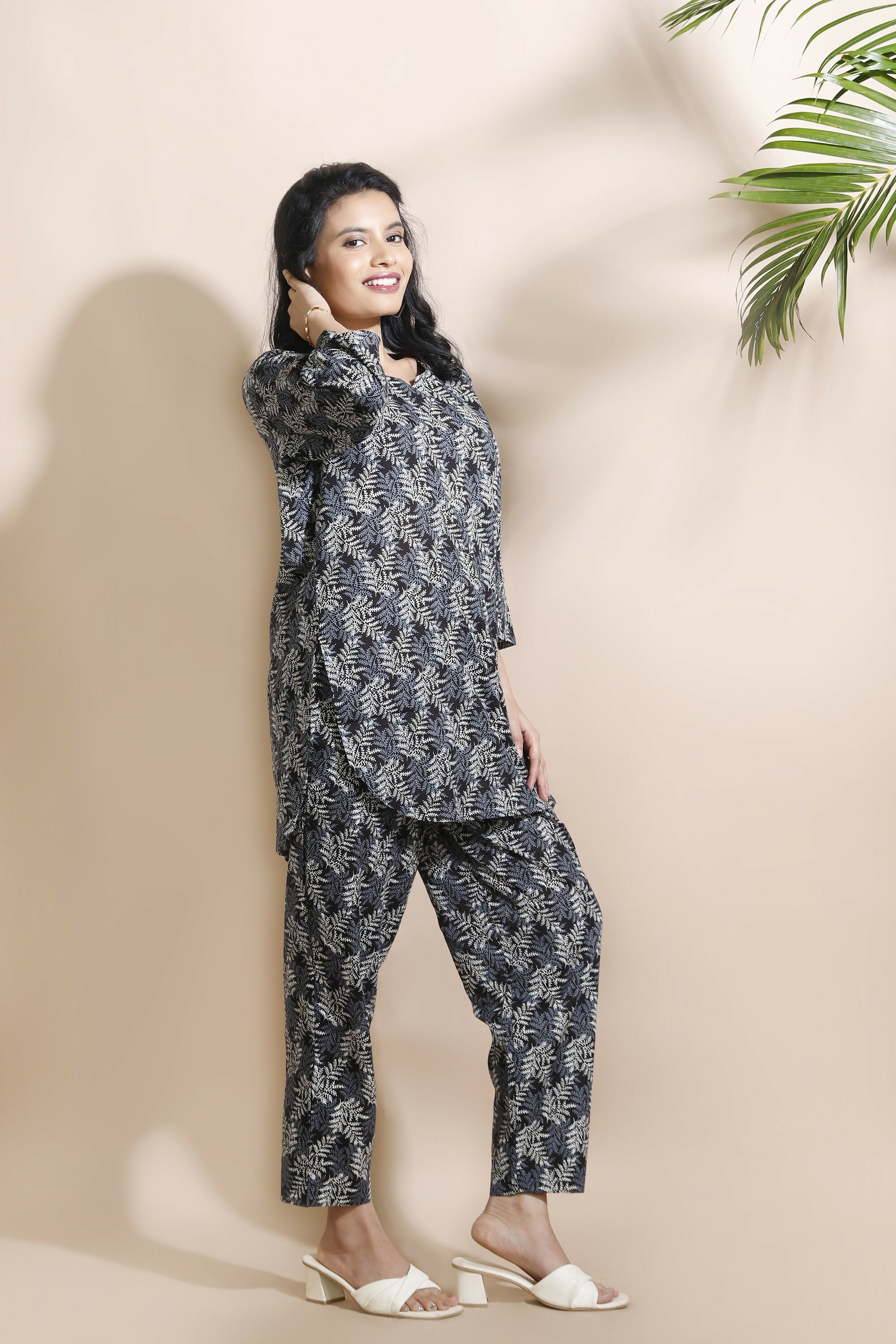 Breathables Abstract Cotton Co-Ord Set – Black - Dista