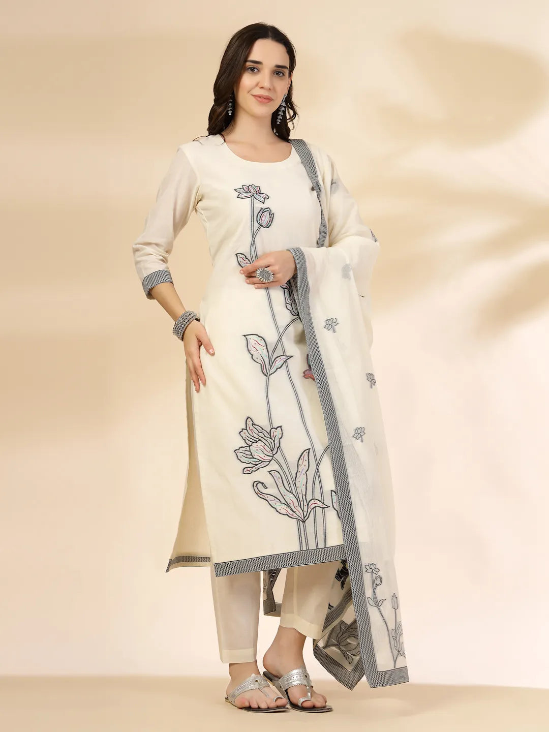 Yufta Off White Handloom Cotton Jacquard Sequins Work Kurta Dupatta Pant Set