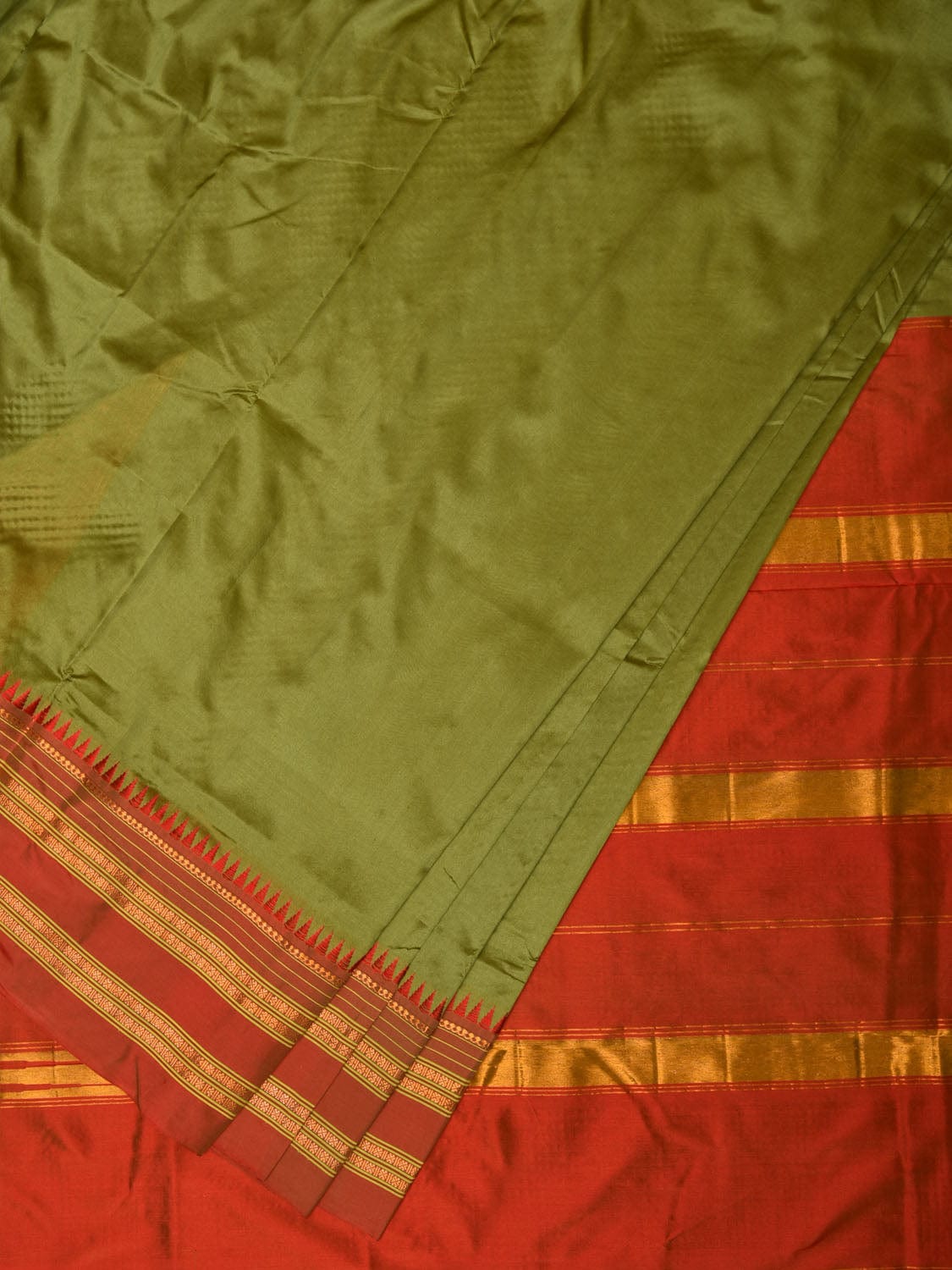 Olive and Red Narayanpet Silk Handloom Plain Saree with Traditional Border Design No Blouse - Global Threads - Distacart
