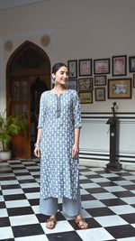 Thumbnail for Jyoti Fashion Women's Grey Pure Muslin Heavy Digital Printed Kurta Plazo Set - Distacart