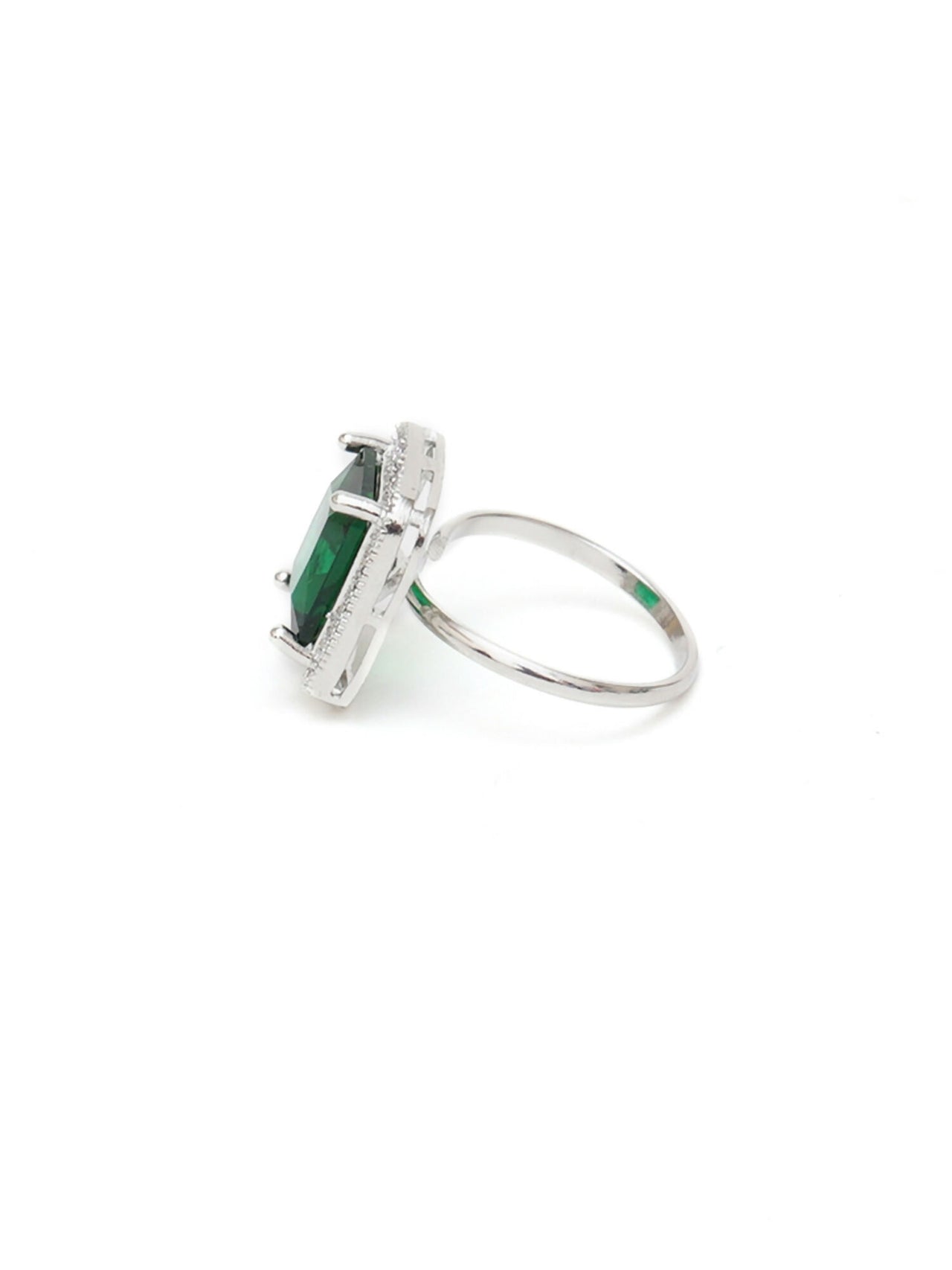 green stone ring (Green) - Ruby Raang - Distacart