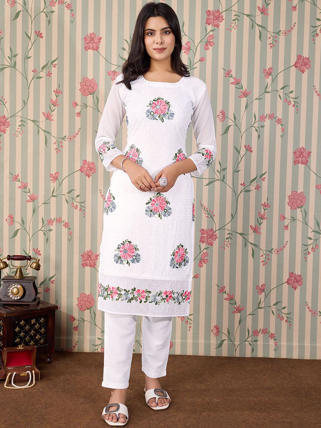 Ode by House of Pataudi Floral Embroidered Thread Work Floral Georgette Straight Kurta - Distacart