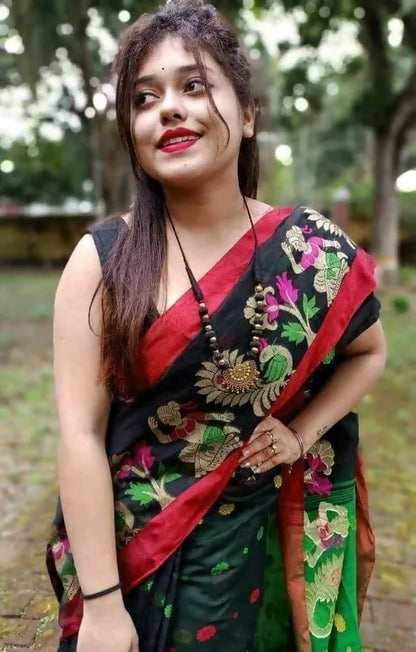 Exclusive Collection Black Beautiful Handloom Silk Cotton Saree - Dista