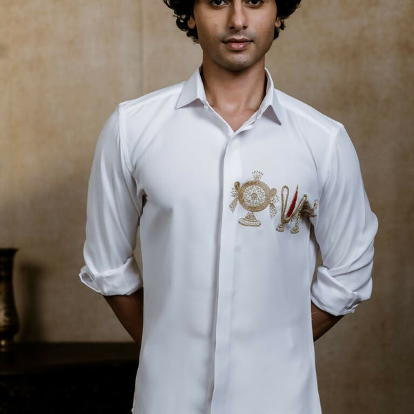 British White Kanaka Murti Shirt By Hilo Design
