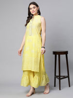 Thumbnail for Ahalyaa Women Yellow Colour Pure Cotton Glitter Print Kurta Palazzo Set - Distacart