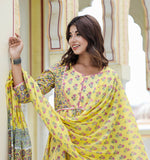 Thumbnail for Kaajh Women's Yellow Floral Paplum Kurta Sharara Set With Dupatta - Distacart