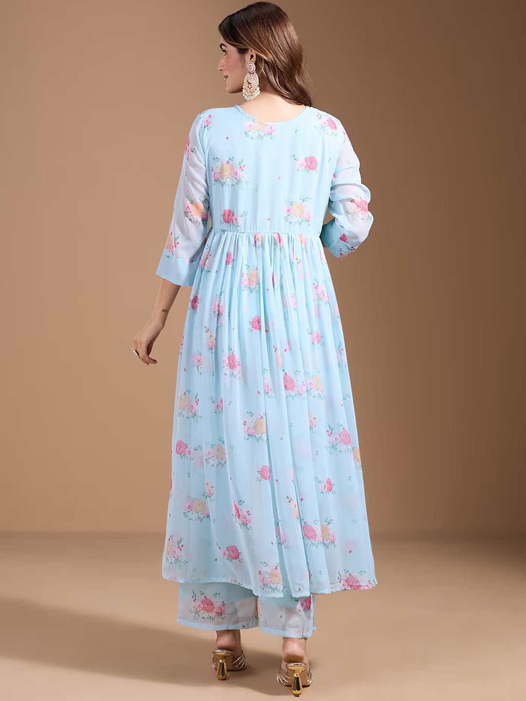 Ode by House of Pataudi Women Floral Printed Regular Kurta with Trousers & With Dupatta - Distacart