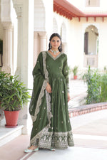 Thumbnail for Joban Fashion Green Readymade Kurta Set With Sequence embroidery Work