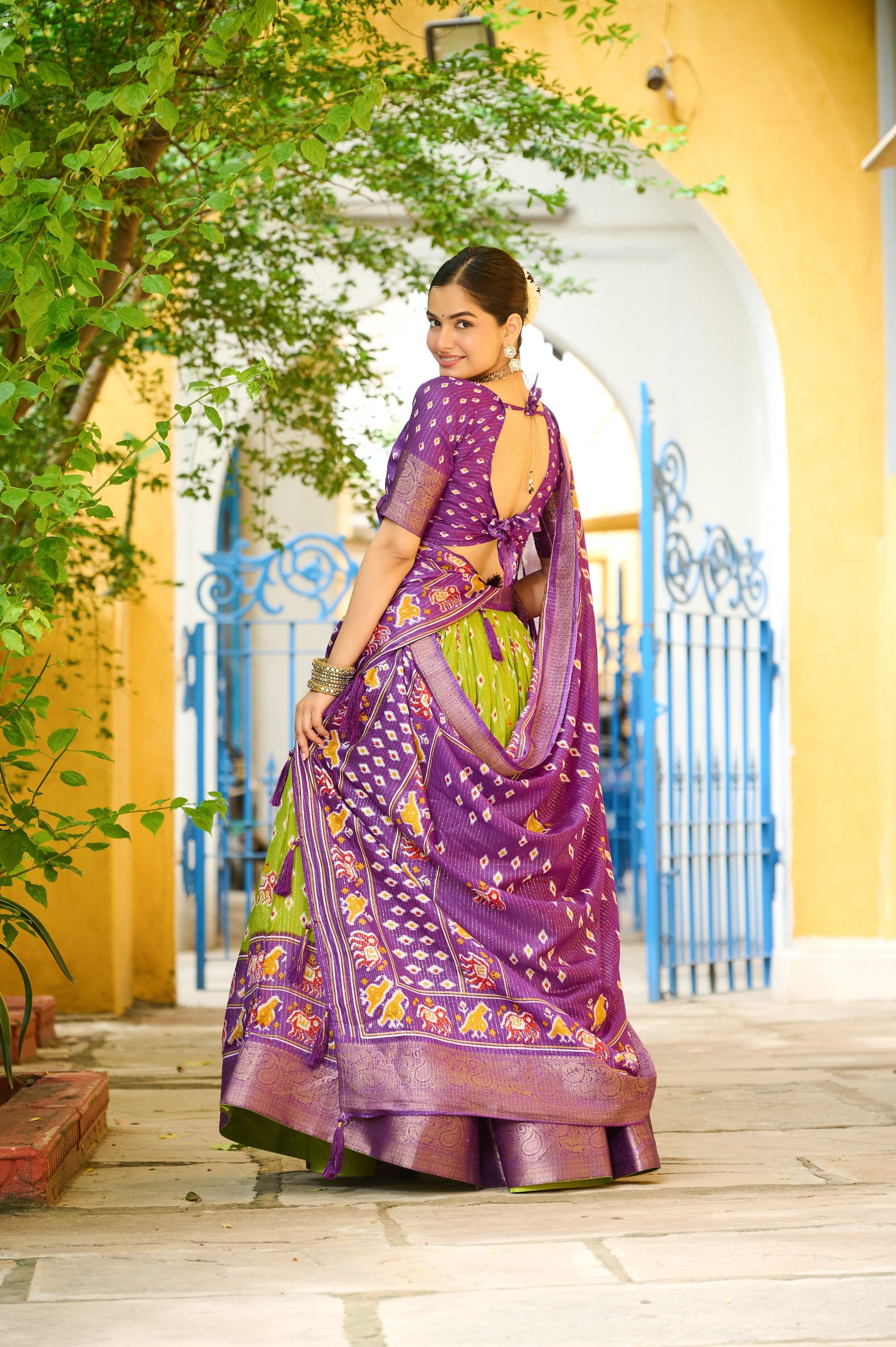 DEIANA'S Jacquard With Jari Lining With Print Lehenga Choli - Mehndi