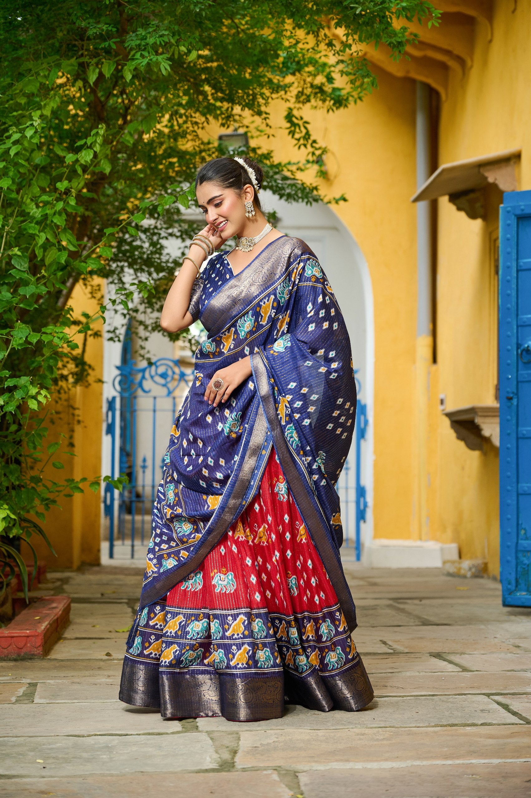 DEIANA'S Jacquard With Jari Lining With Print Lehenga Choli - Red