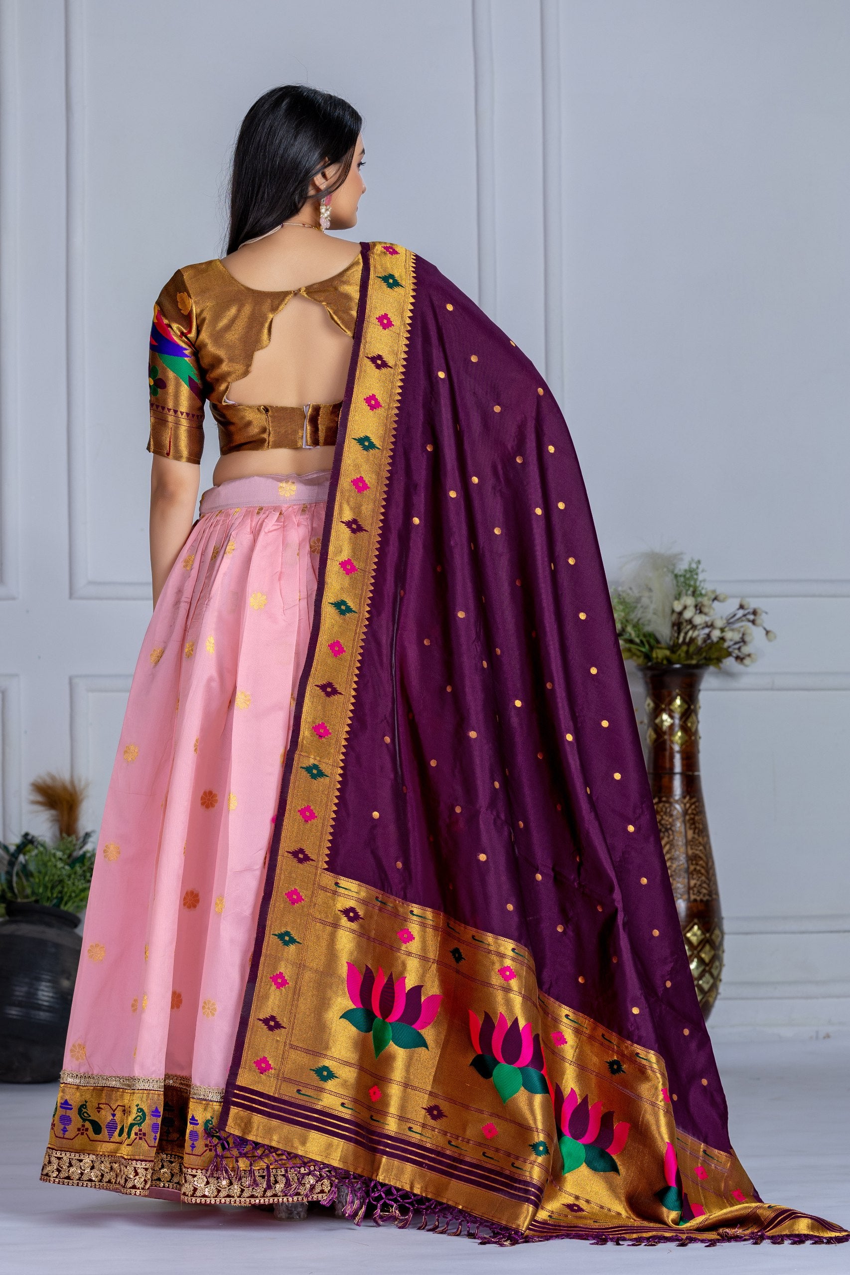 DEIANA'S Jacquard With Jari Print Weaving Lehenga Choli - Pink
