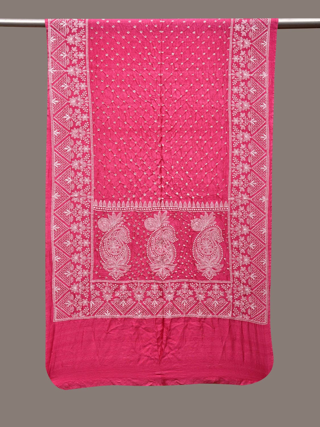 Pink Bandhani Silk Stole with Embroidary Work Design - Global Threads - Distacart